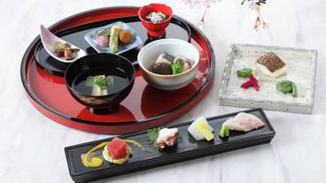 食事・飲み物 / 10