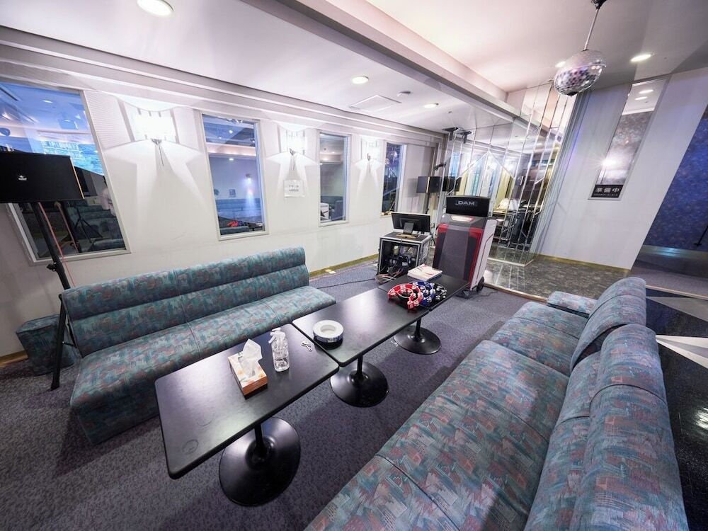 カラオケ ルーム