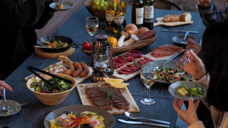 Villa B (北欧カジュアルスタイル) 一棟貸切りプライベート庭付き 禁煙