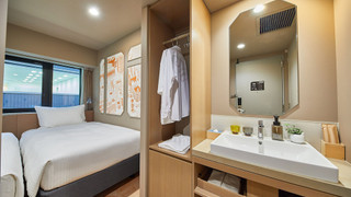 サイドバイサイド (スタジオツイン)