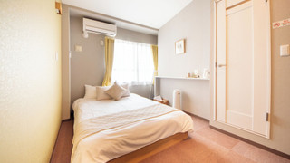 ダブルルーム402