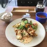 セブンデイズ カフェ（セブンデイズカフェ）