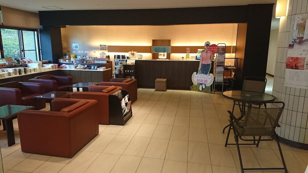 ロビーラウンジ