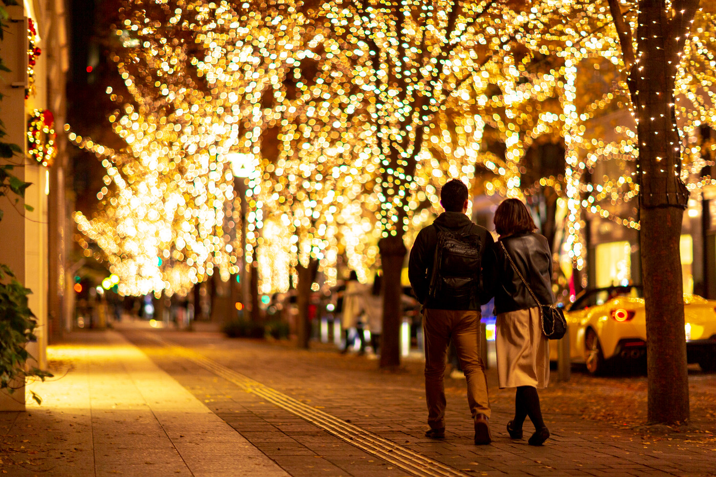 イルミネーション　夜　クリスマス　年末