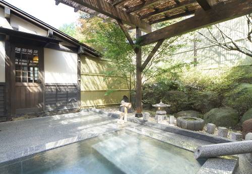 全室露天風呂付き客室の宿 真木温泉（山梨県 旅館） / 1