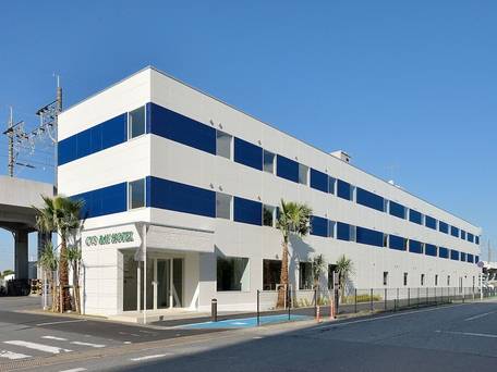 CVS BAY HOTEL 新館 / 1