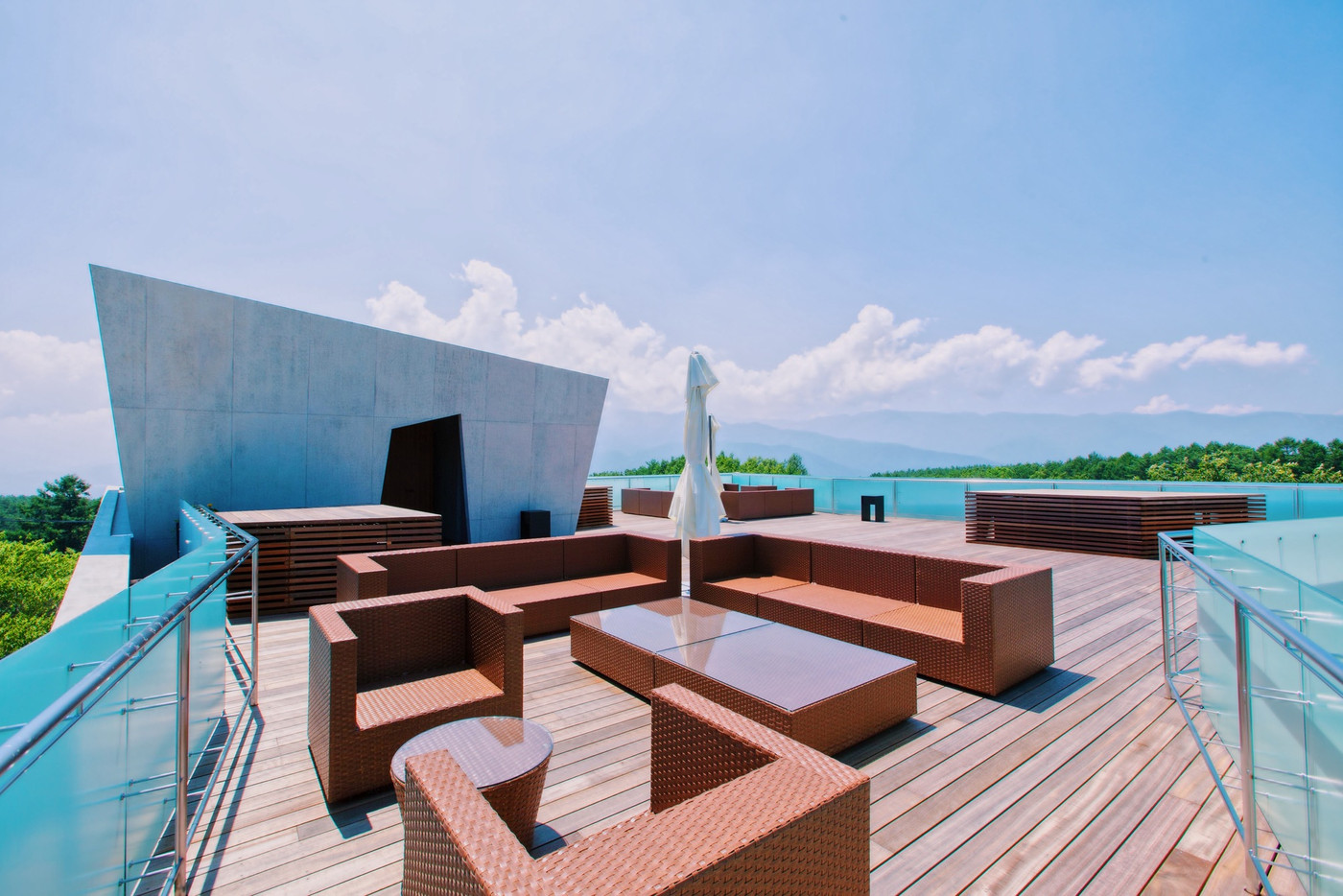 自然とアートが融合した、感性磨かれるおしゃれホテル3946357