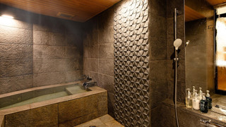 源泉かけ流し温泉付【春の館・和洋特別室／よし野】禁煙