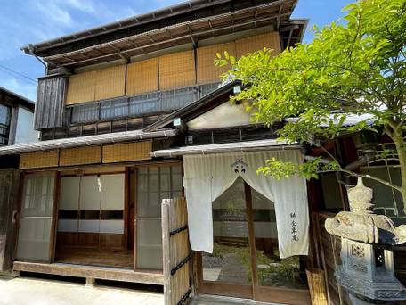 ゲストハウス 鎌倉 楽庵 / 1