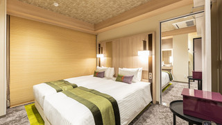 ファミリールーム（ハリウッドツイン×2部屋）