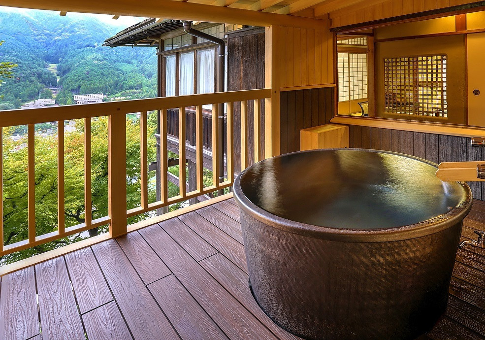登録有形文化財に泊まる！昭和ロマン漂う温泉宿3487738