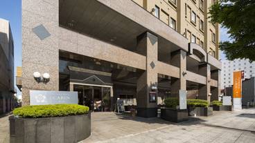 施設の入り口 / 30