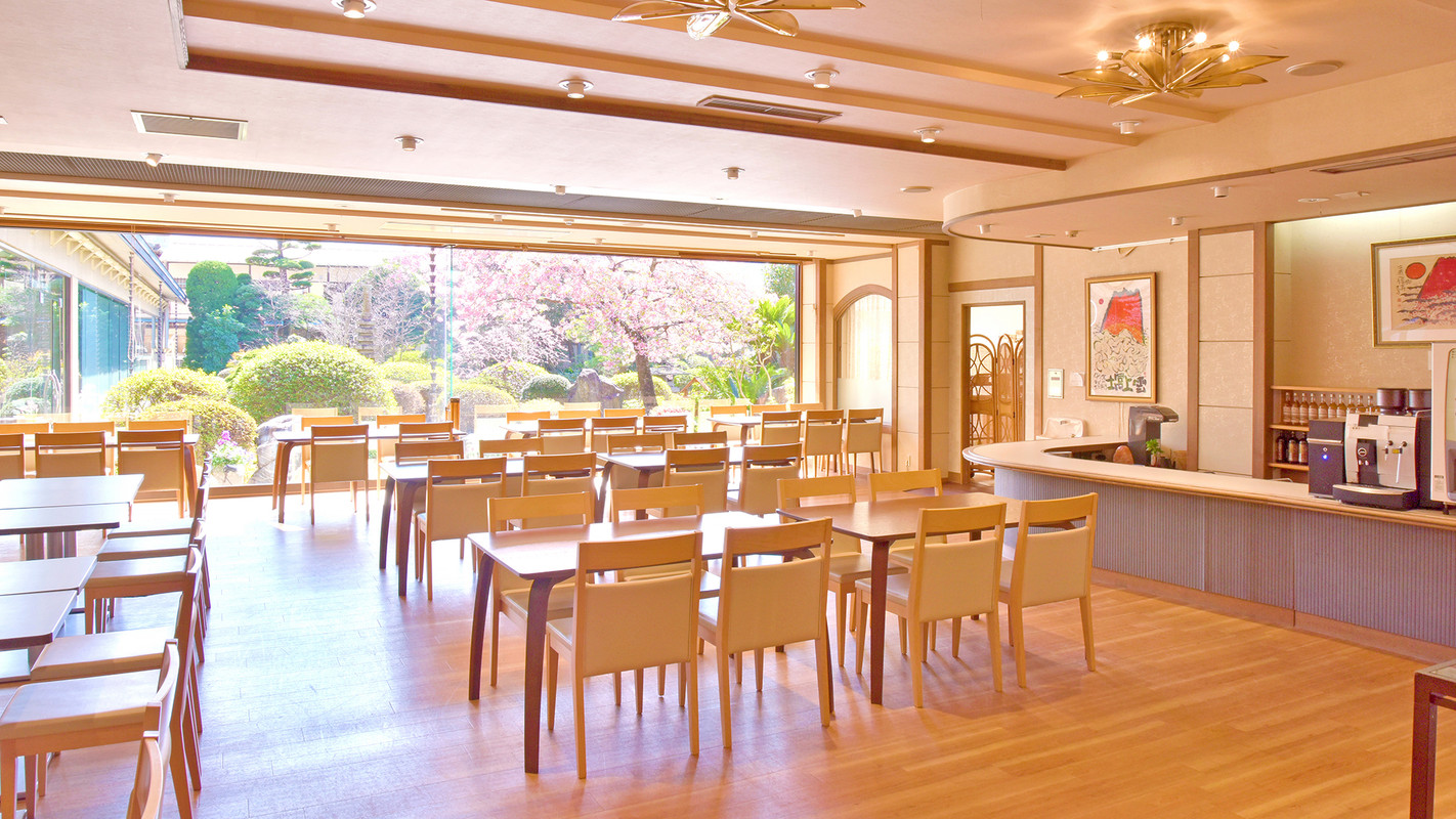 伊豆長岡温泉 ホテルサンバレー伊豆長岡(イズナガオカオンセン ホテルサンバレーイズナガオカ) / 1