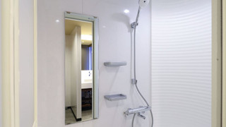 ツインルーム·13歳以上宿泊可能 (ラウンジ利用付) 禁煙