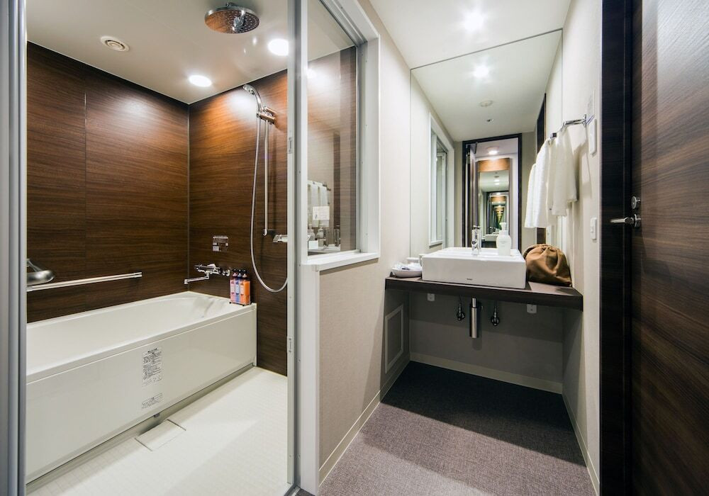 マッサージチェア付きのお部屋でパパとママもリフレッシュ4266679