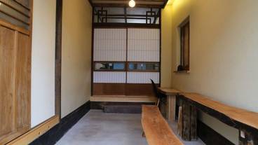 内部エントランス / 3