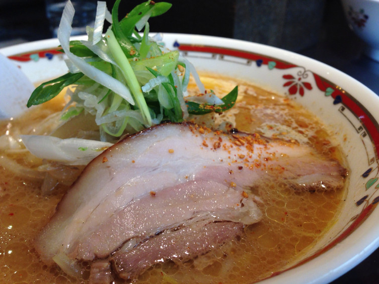 「狼スープ」料理 901721 チャーシュー　バラ肉で柔らかい