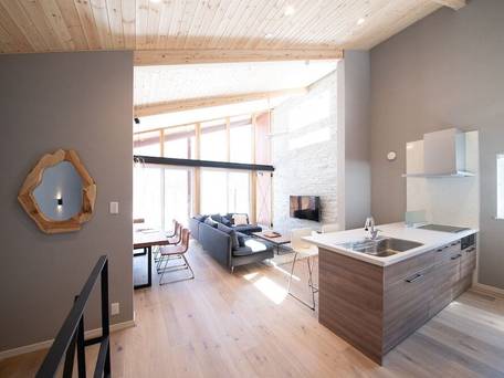 Cherrywoods Place / 4