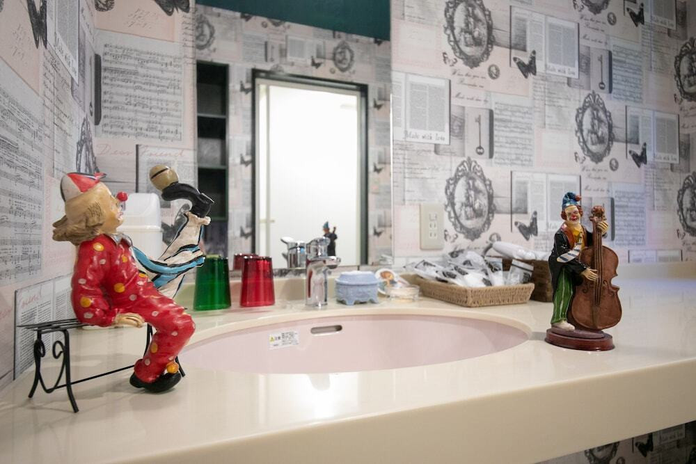 バスルームのシャワー