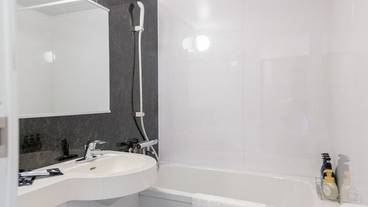 バスルーム / 32