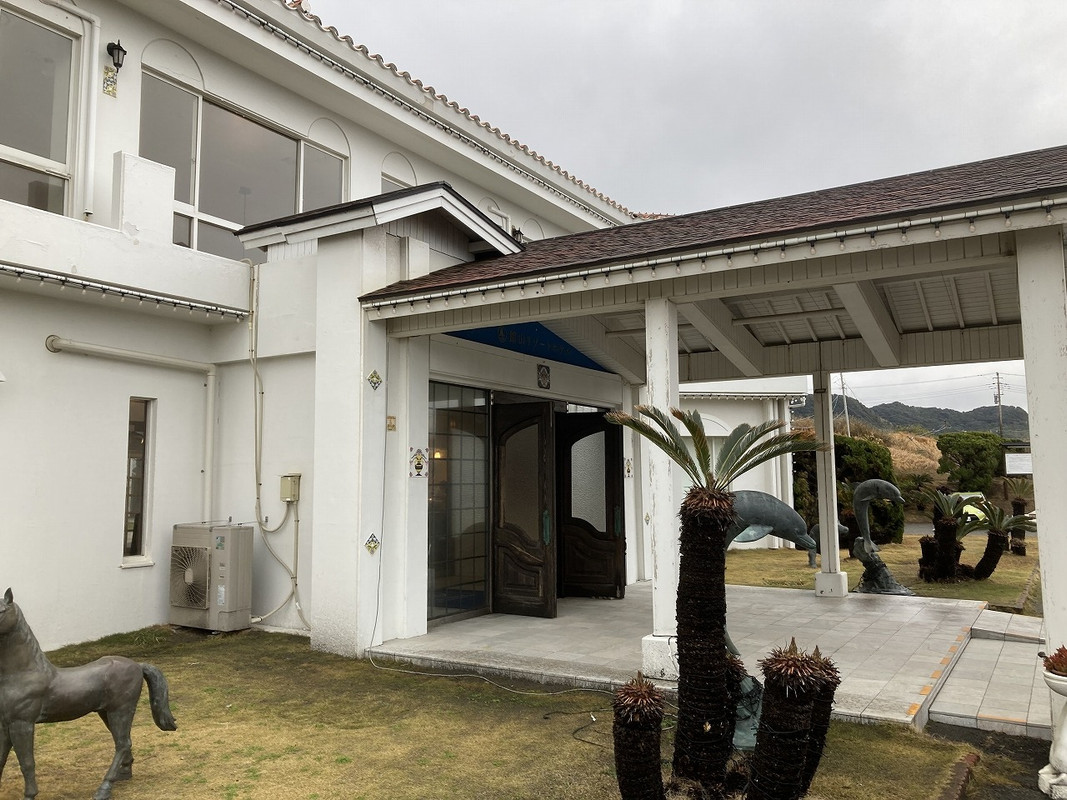 ホテルの玄関