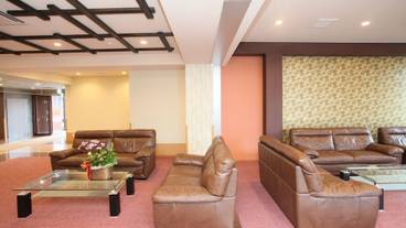 ロビー応接スペース / 3