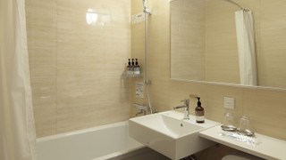 クイーンルーム