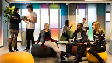 ロビーラウンジ / 7