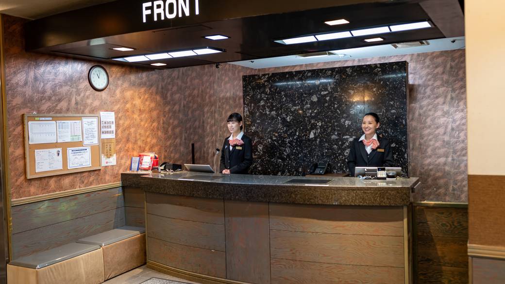 選べる色浴衣で
温泉情緒に浸る / 1