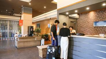 チェックイン / チェックアウト キオスク / 1