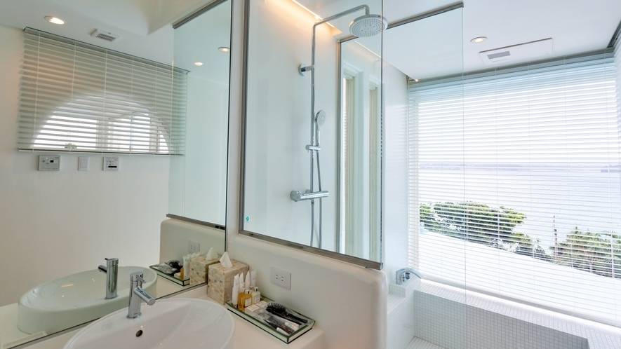 インフィニティ感のある
露天風呂 / 2