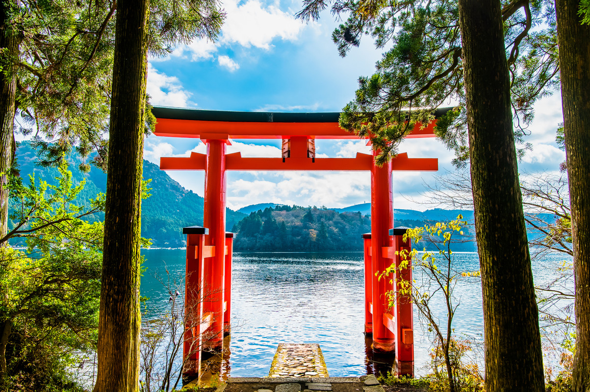 芦ノ湖 箱根神社