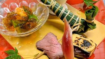 食事・飲み物 / 8