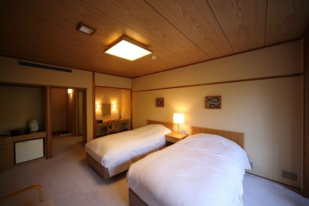 気軽に利用できる一流旅館の姉妹館3496413