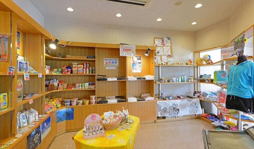 ギフト ショップ / 1