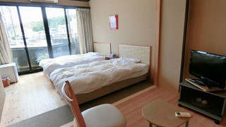 エコノミー　ツインルーム　102