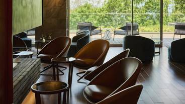 ロビーラウンジ③ / 3