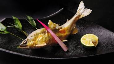 食事・飲み物 / 10