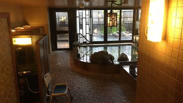 施設内の設備 / 10