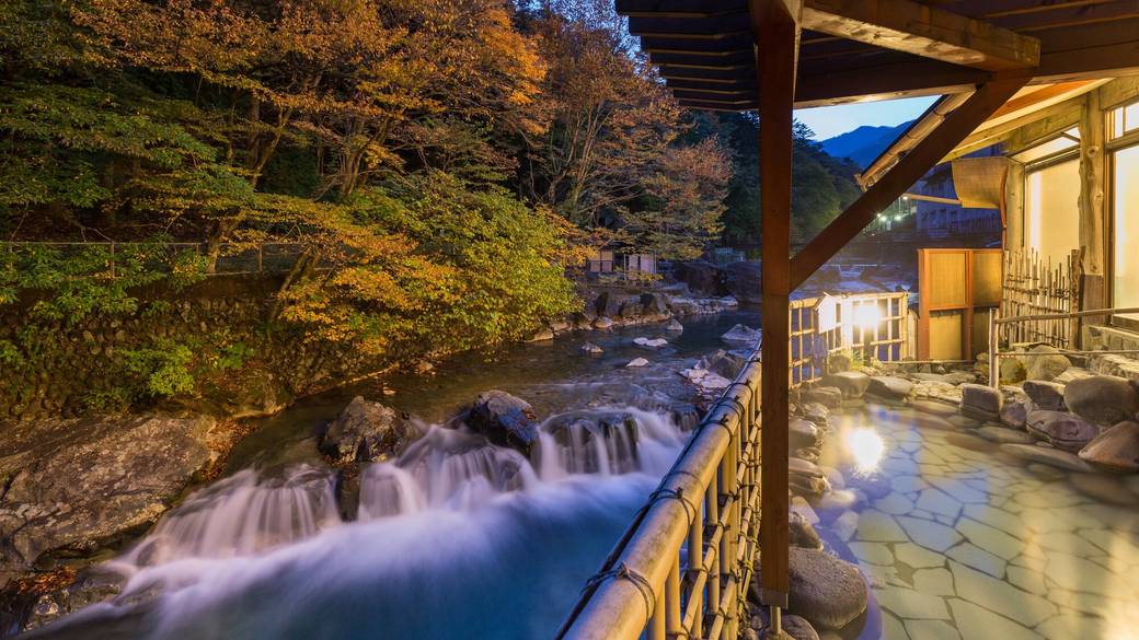 3つの自家源泉
豊富な湯量が自慢 / 1