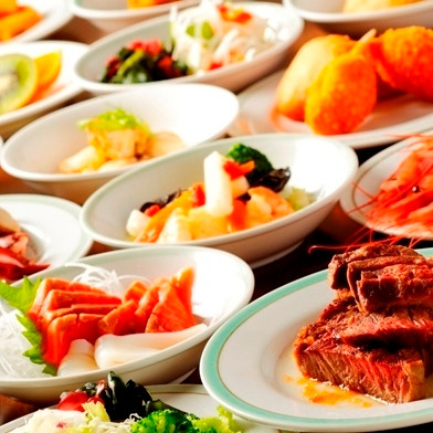 夕食バイキング②