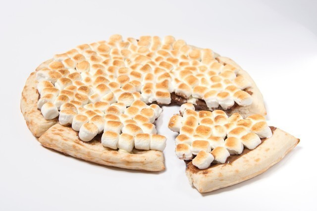 スカイツリー観光の際に マックスブレナー でマシュマロピザを食べよう Icotto イコット