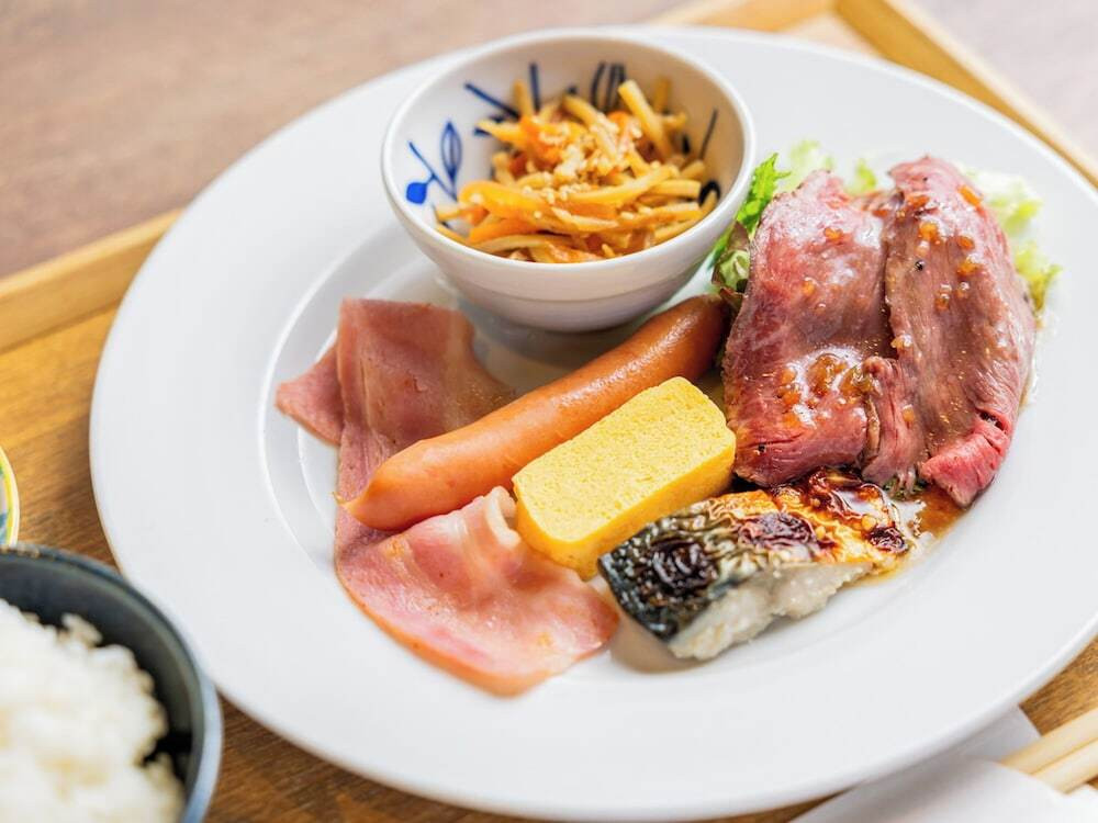 朝食