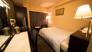 セミダブルルーム 喫煙可