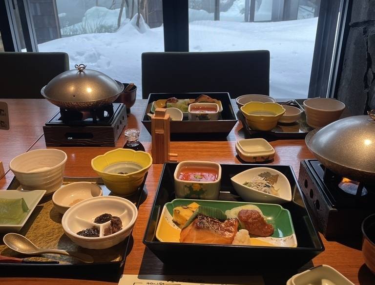 出汁の効いたお料理が
心と身体に染み入る / 1