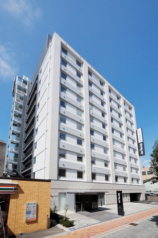 施設の正面