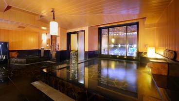 屋内スパ浴槽 / 1