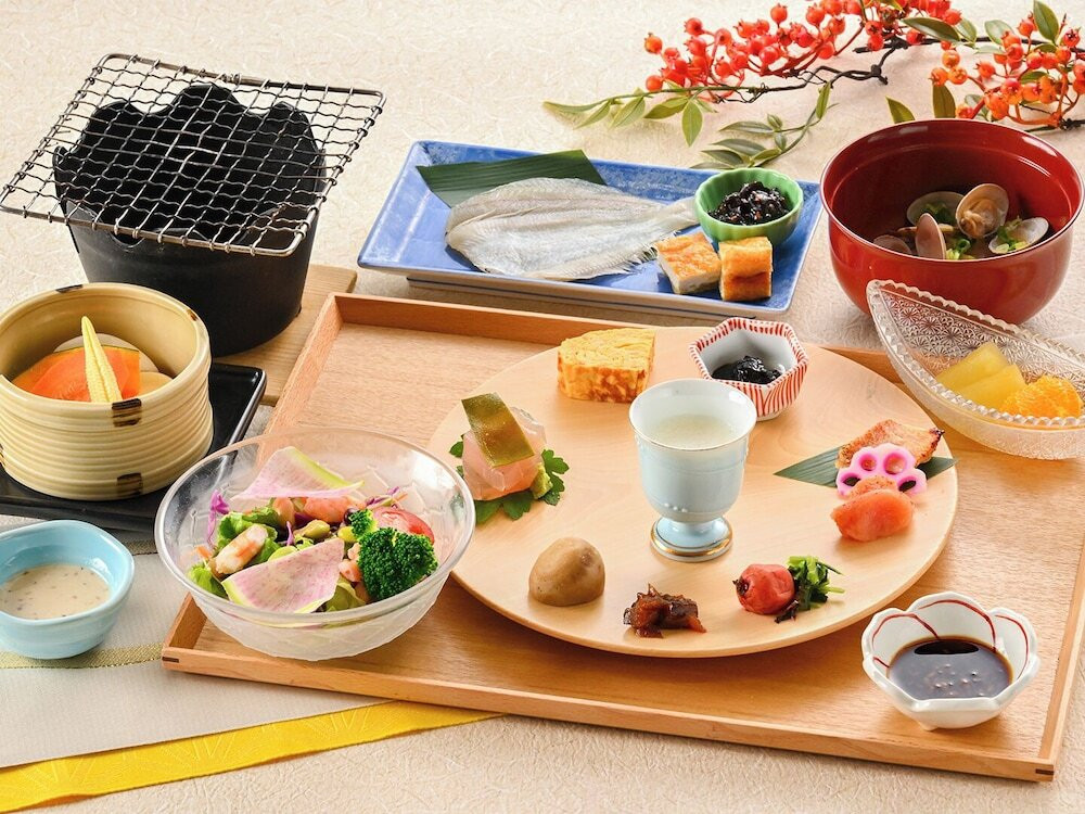 朝食
