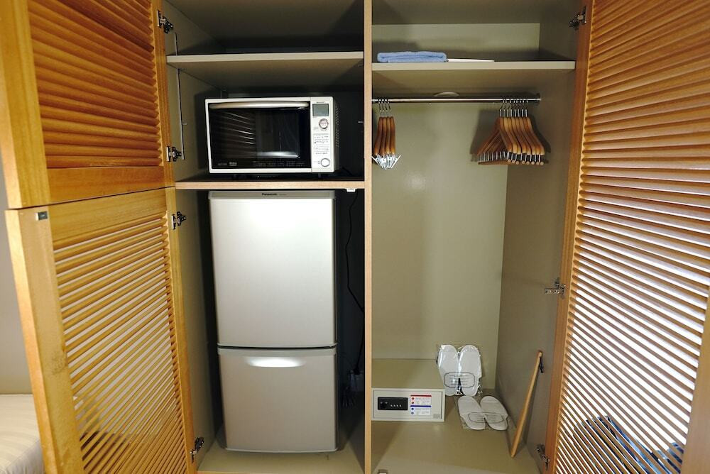 客室備品【冷蔵庫・電子レンジ】