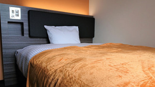 シングルルーム ダブルベッド 1 台 禁煙